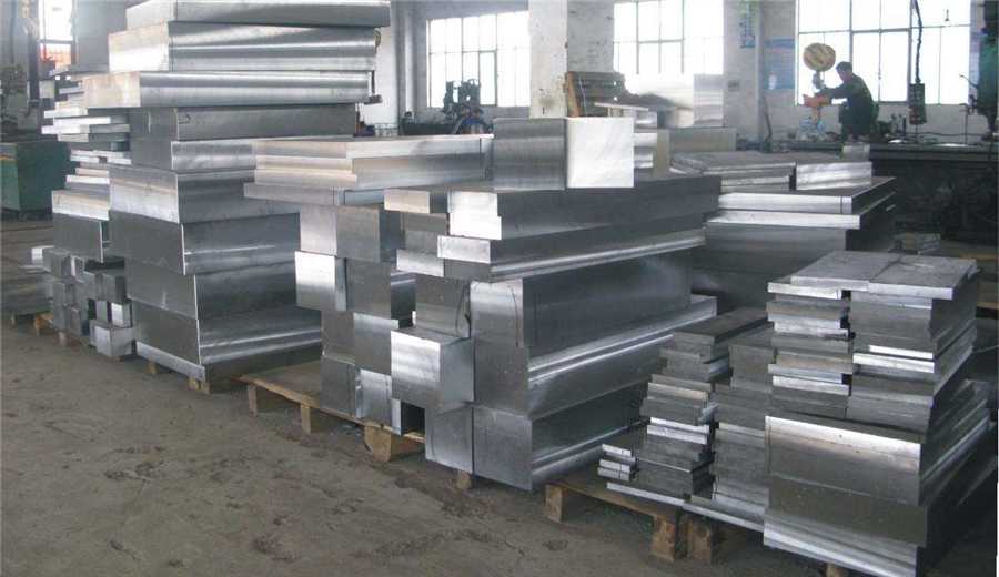红冲钢字码用什么材料