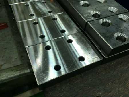 自行车冲压模具材料
